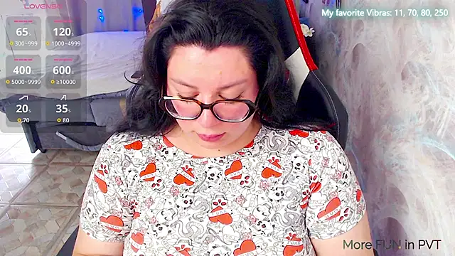 Snapshot of alexa_sweetyy chatting on June 2026 10:15:01 AM alexa sweetyy online show from June 2026 10:15:01 AM