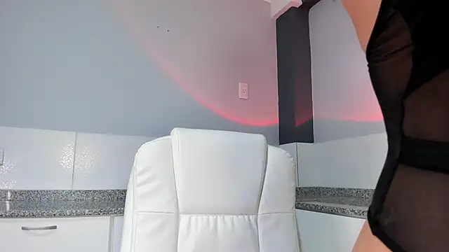 Alison Miller9 online show from December 2024 01:36:02 AM