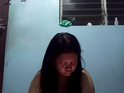 Honeybun25 online show from September 2025 06:22:02 PM