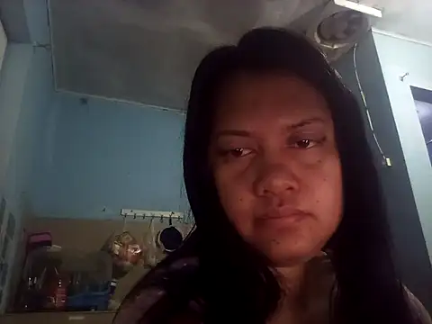 Honeybun25 online show from February 2026 02:39:02 PM