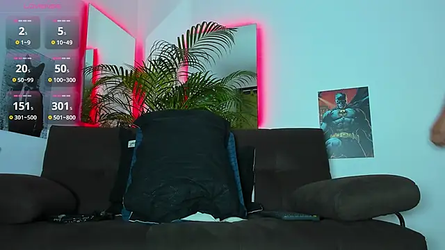 Snapshot of DantePierroo chatting on December 2024 10:50:02 AM DantePierroo online show from December 2024 10:50:02 AM