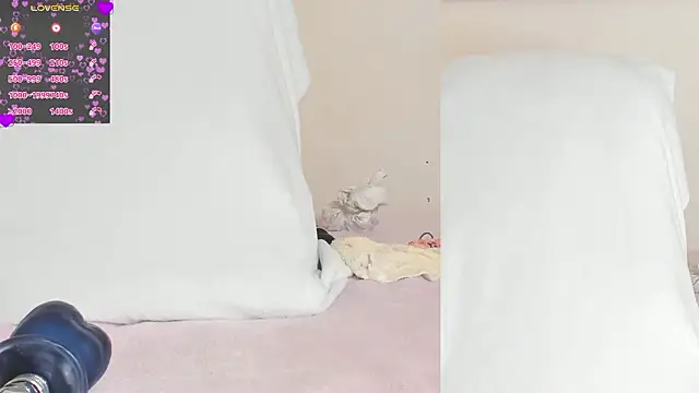 Snapshot of Soraya_Davis chatting on March 2026 08:29:01 AM Soraya Davis online show from March 2026 08:29:01 AM