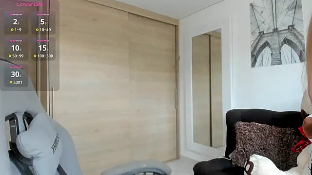 Snapshot of mi_suk11 chatting on December 2024 07:29:02 PM mi suk11 online show from December 2024 07:29:02 PM