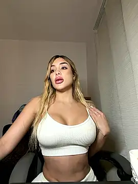 Snapshot of mi_suk11 chatting on January 2026 10:07:02 AM mi suk11 online show from January 2026 10:07:02 AM