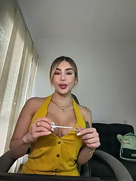 Snapshot of mi_suk11 chatting on February 2026 05:11:02 PM mi suk11 online show from February 2026 05:11:02 PM