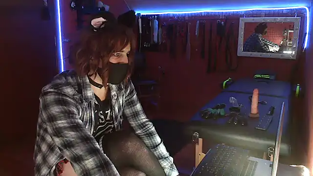 Ginny-the-bdsm-nympho online show from October 2025 05:09:01 PM