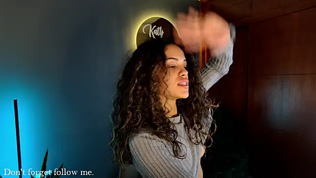 Snapshot of kattypark chatting on March 2025 12:27:02 AM kattypark online show from March 2025 12:27:02 AM