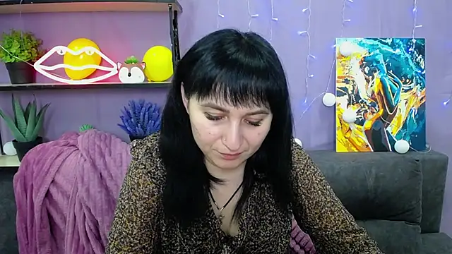 NinaFlawlees online show from January 2025 02:47:02 AM