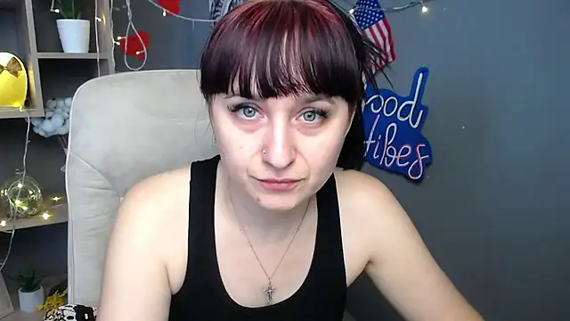 NinaFlawlees online show from July 2026 06:27:01 AM