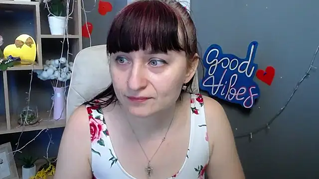 NinaFlawlees online show from July 2026 06:06:02 AM