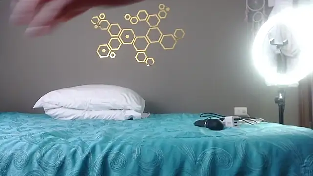 Snapshot of adriscute chatting on January 2025 06:39:01 AM adriscute online show from January 2025 06:39:01 AM