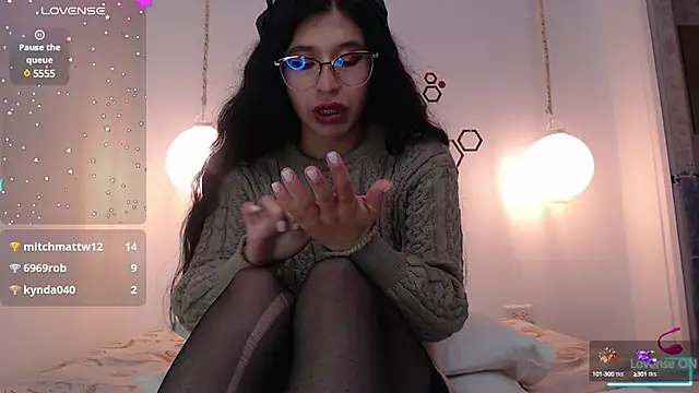 Snapshot of adriscute chatting on January 2025 02:19:02 AM adriscute online show from January 2025 02:19:02 AM