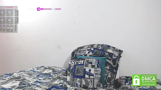 Snapshot of zohe_ chatting on February 2025 09:16:02 AM zohe online show from February 2025 09:16:02 AM