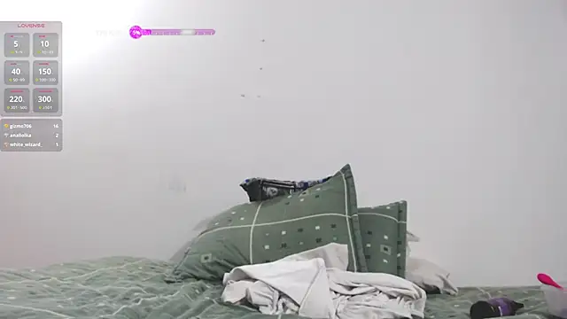 Snapshot of zohe_ chatting on March 2025 03:19:01 PM zohe online show from March 2025 03:19:01 PM