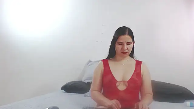 Snapshot of zohe_ chatting on October 2025 02:40:01 PM zohe online show from October 2025 02:40:01 PM