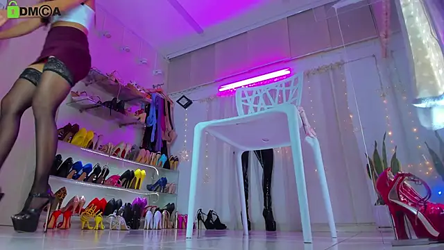 Snapshot of kendrarioss chatting on September 2025 08:09:01 PM kendrarioss online show from September 2025 08:09:01 PM