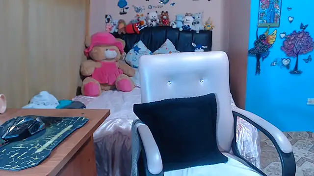milfeddy  online show from July 2026 11:57:02 PM