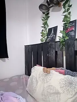 Bayan-Queen online show from October 2025 07:46:02 PM