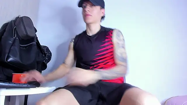 enzo bvlgari online show from February 2026 01:34:02 PM