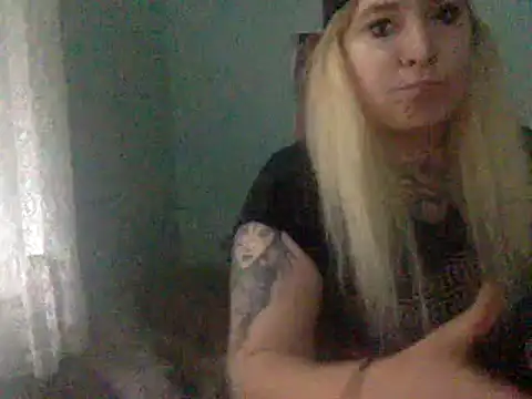 Snapshot of alexabunni chatting on October 2025 01:20:01 PM alexabunni online show from October 2025 01:20:01 PM