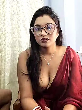 Snapshot of Queen_Dolly chatting on January 2026 05:37:01 PM Queen Dolly online show from January 2026 05:37:01 PM