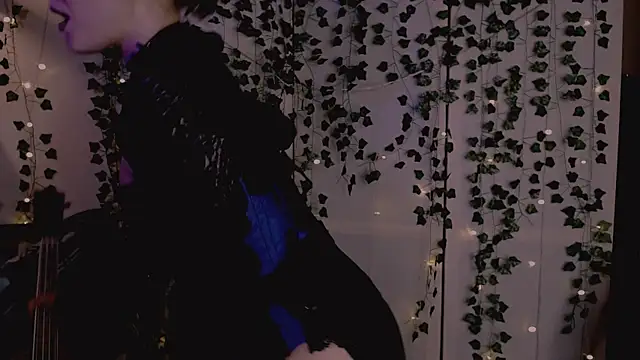 risha laas online show from October 2025 08:30:02 PM