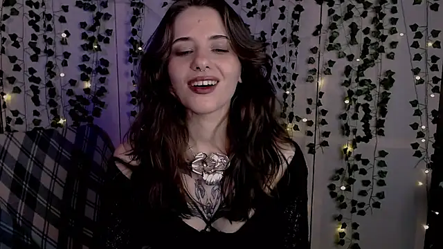 risha laas online show from May 2026 07:56:01 PM