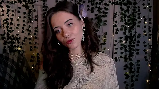 risha laas online show from June 2026 08:02:01 PM