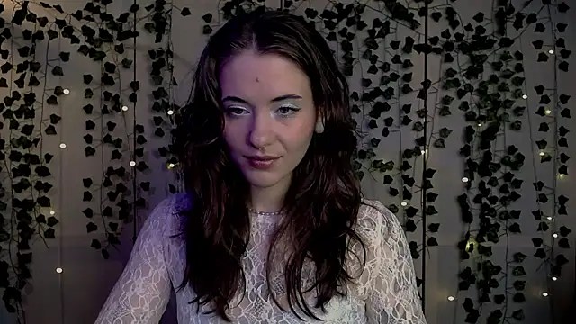 risha laas online show from July 2026 08:15:02 PM