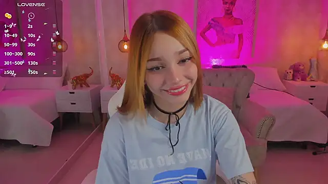 Snapshot of LITTLE-VIVI chatting on March 2025 03:24:01 AM LITTLE-VIVI online show from March 2025 03:24:01 AM