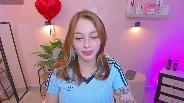 LITTLE-VIVI online show from May 2026 02:29:02 AM