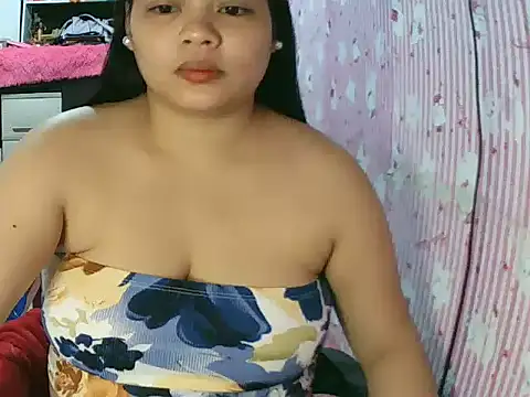 Snapshot of shaira4u chatting on March 2026 12:26:01 AM shaira4u online show from March 2026 12:26:01 AM