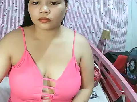 Snapshot of shaira4u chatting on March 2026 06:19:01 AM shaira4u online show from March 2026 06:19:01 AM