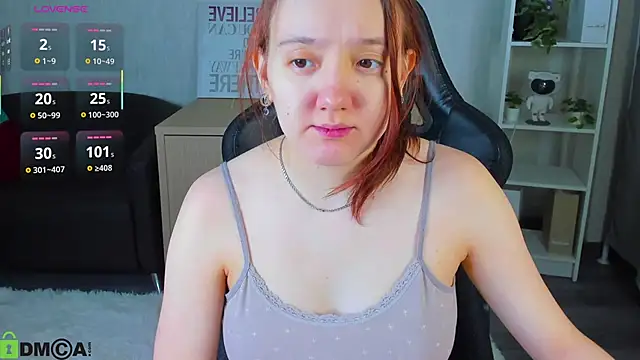 Snapshot of Fera1_Berry chatting on February 2026 12:20:01 AM Fera1 Berry online show from February 2026 12:20:01 AM