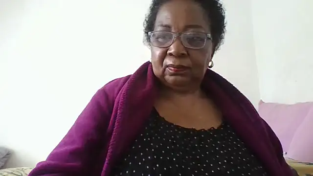 Snapshot of KinkyRicoSaisyours chatting on May 2026 12:34:02 PM KinkyRicoSaisyours online show from May 2026 12:34:02 PM