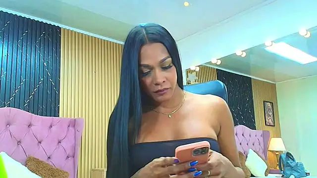 BARBIE BROWNN online show from May 2026 02:03:01 PM