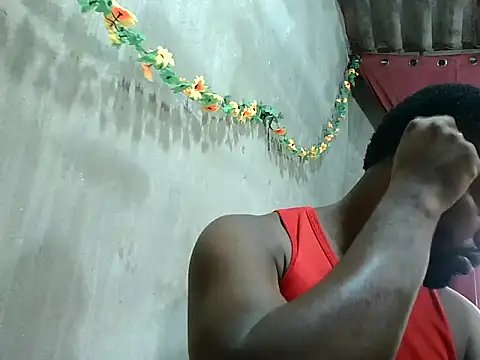 2ocmaxi online show from September 2025 05:03:01 PM