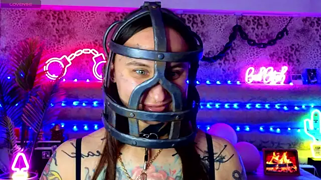 Cool Freak  online show from January 2026 09:57:02 AM