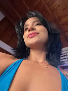 Ale Lewis online show from December 2025 10:07:02 PM