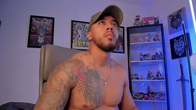 Snapshot of luck_spartans chatting on September 2025 05:45:01 PM luck spartans online show from September 2025 05:45:01 PM