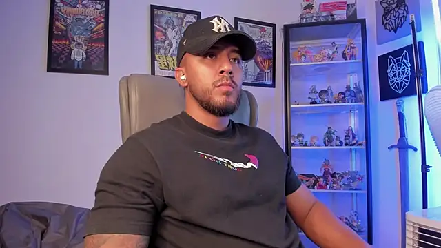 Snapshot of luck_spartans chatting on September 2025 05:34:01 PM luck spartans online show from September 2025 05:34:01 PM