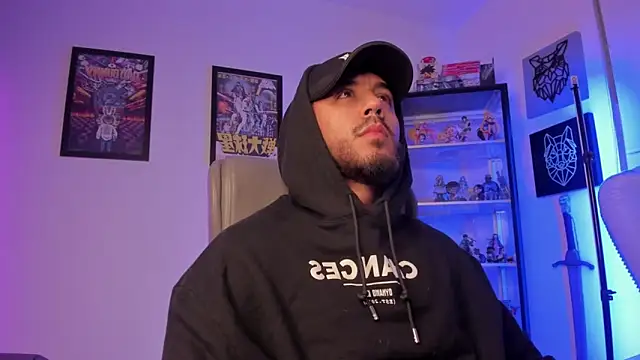 Snapshot of luck_spartans chatting on September 2025 09:20:01 AM luck spartans online show from September 2025 09:20:01 AM