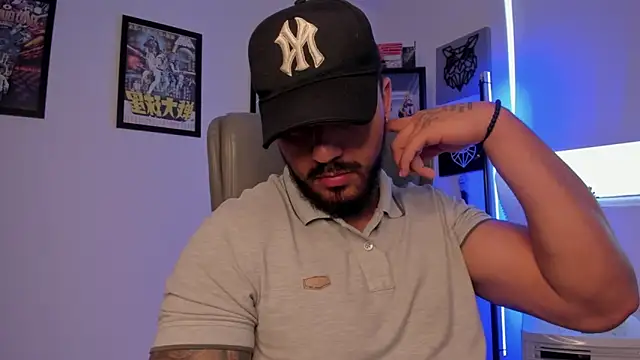 Snapshot of luck_spartans chatting on September 2025 05:49:01 PM luck spartans online show from September 2025 05:49:01 PM