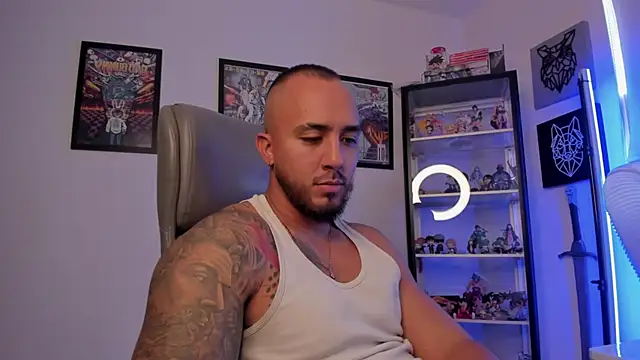 Snapshot of luck_spartans chatting on September 2025 09:31:01 PM luck spartans online show from September 2025 09:31:01 PM