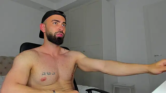 MichaelMasterss online show from May 2026 08:49:01 PM
