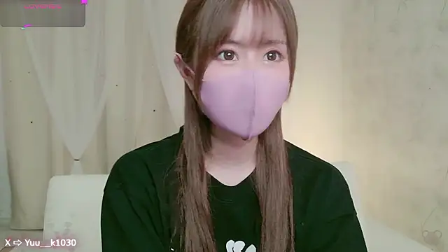 Snapshot of Yuu__k chatting on September 2025 03:01:01 PM Yuu k online show from September 2025 03:01:01 PM