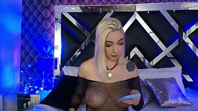 Snapshot of victoriaa_lee_ chatting on February 2026 07:58:02 PM victoriaa lee online show from February 2026 07:58:02 PM