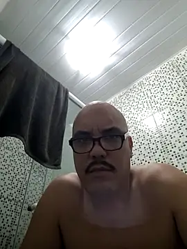 RobertoBuzios22 online show from March 2025 09:53:02 PM