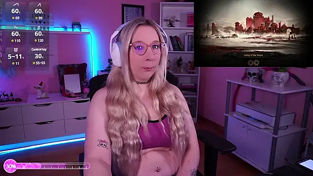 JustKerry online show from December 2024 08:38:02 AM