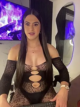 Naughtysofiaa online show from July 2026 12:52:02 AM